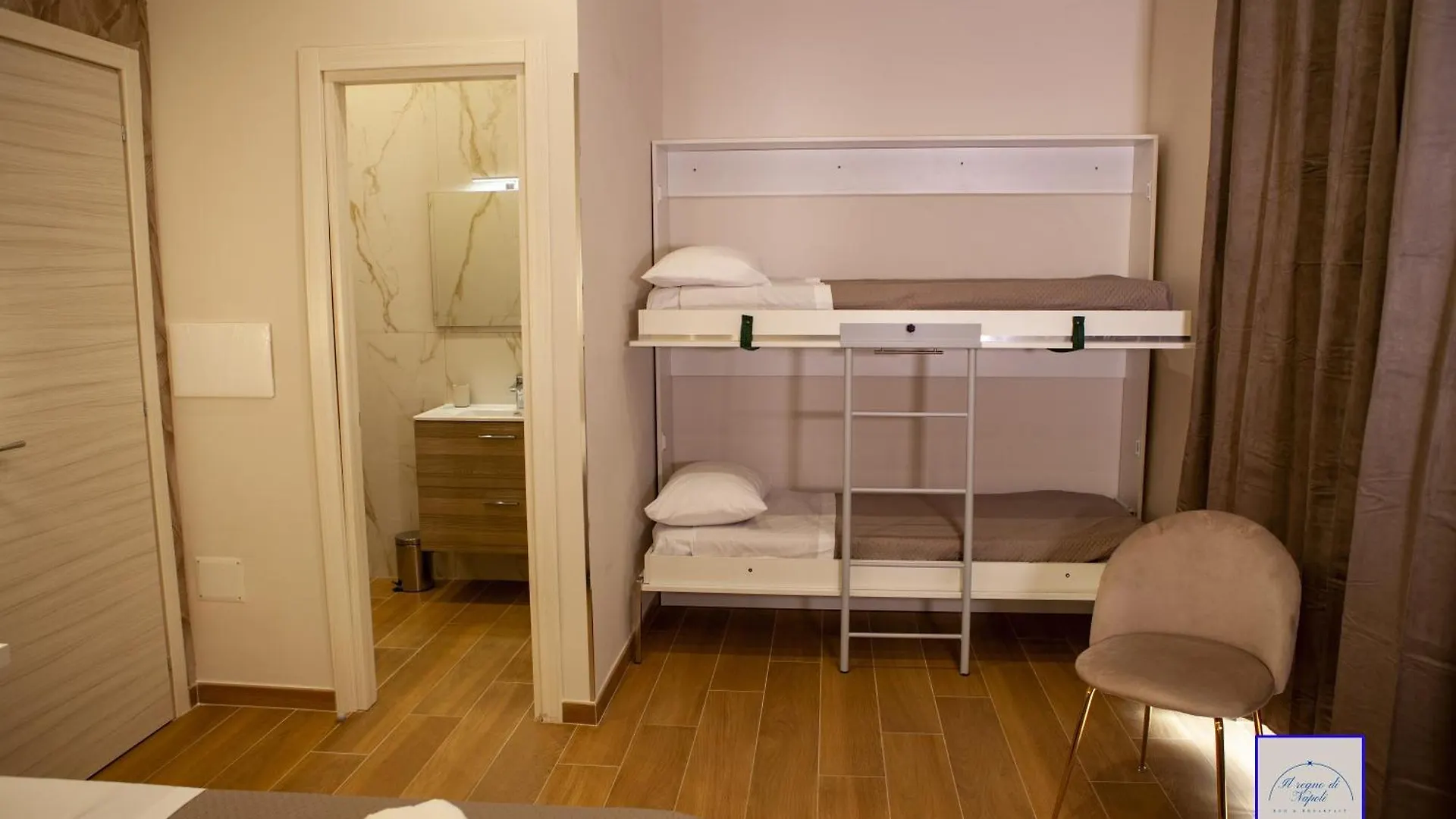 Guest house Il Regno Di Napoli Hotel