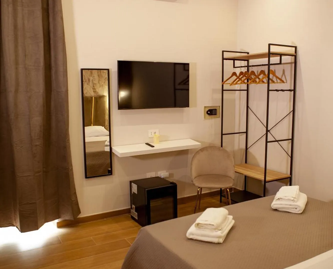 Guest house Il Regno Di Napoli Hotel
