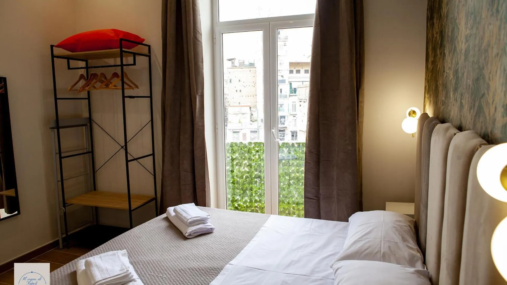 Hotel Il Regno Di Napoli 0*, Neapel