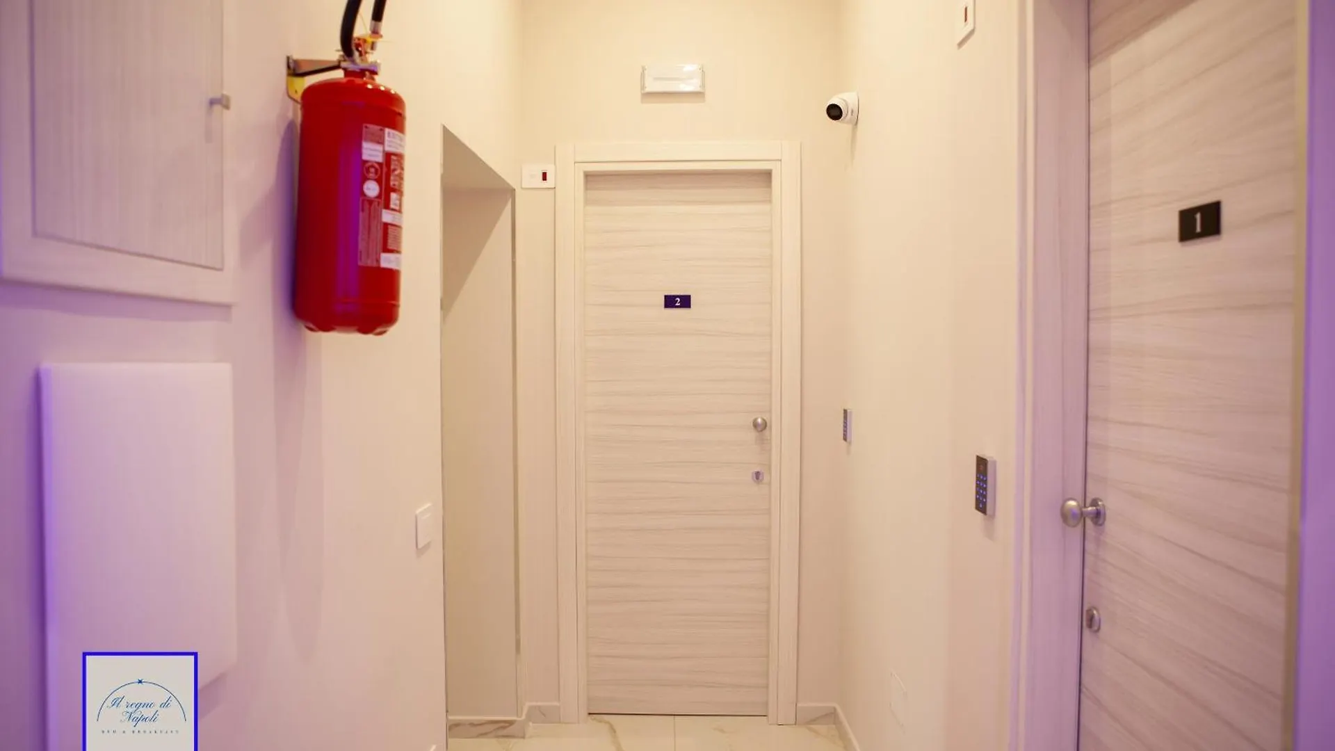 Il Regno Di Napoli Hotel 0*, Naples