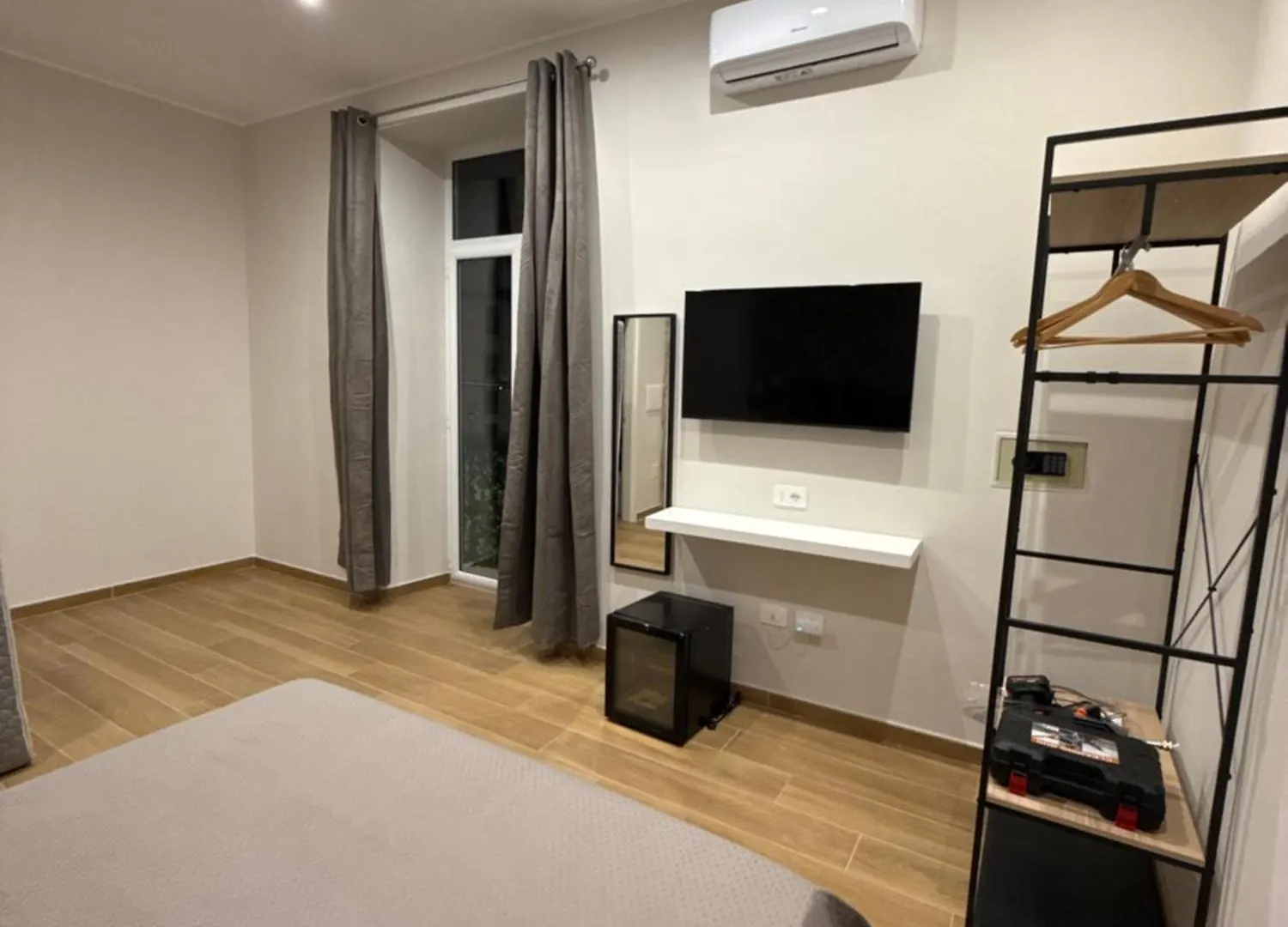 Il Regno Di Napoli Hotel 0*, Naples Italy